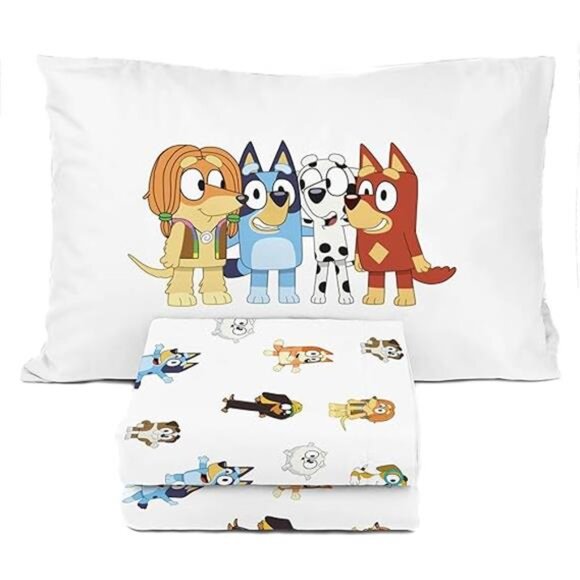 Friends Toddler Sheet Set - 3 Piece Toddler Bedding Set Includes Pillow - Picture 7 of 7